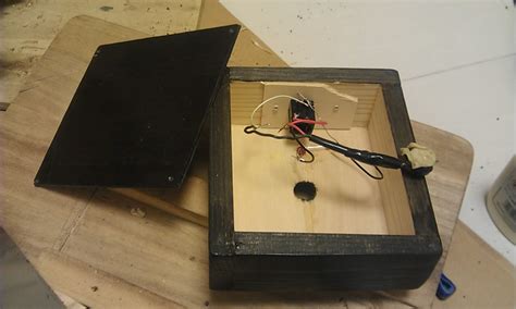 homemade electric stomp box|how to make a stompbox.